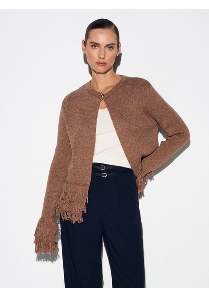 60993 Kolu Püsküllü Triko Hırka-Vizon modelleri