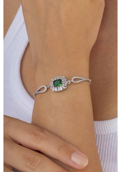 Elmas Montür Zümrüt Dikdörtgen Taşlı Gümüş Bileklik fiyatları