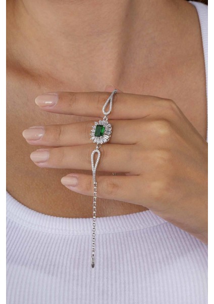 Elmas Montür Zümrüt Dikdörtgen Taşlı Gümüş Bileklik modelleri