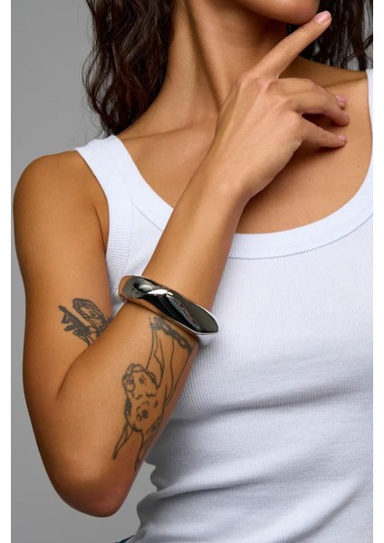 Geometrik Düz ve Kalın Gümüş Rengi Cuff Bileklik fiyatları
