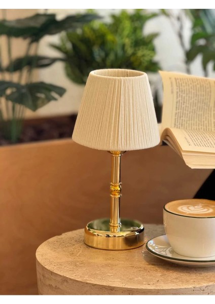Krem Süet Kadife Kablosuz Şarjlı Masa Lambası - Alt Uzun Parlak Gold modelleri