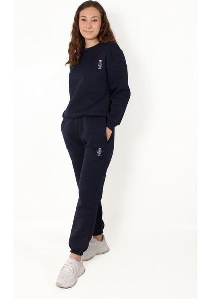 2611 Nakışlı Üç İplik Takım