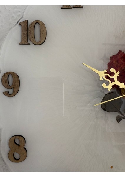 Gerçek Kurutulmuş Yıldız Çiçeği Epoksi Duvar Saati | Sade Inci Beyazıtasarım | Ahşap Rakamlı | 30 cm fırsatları
