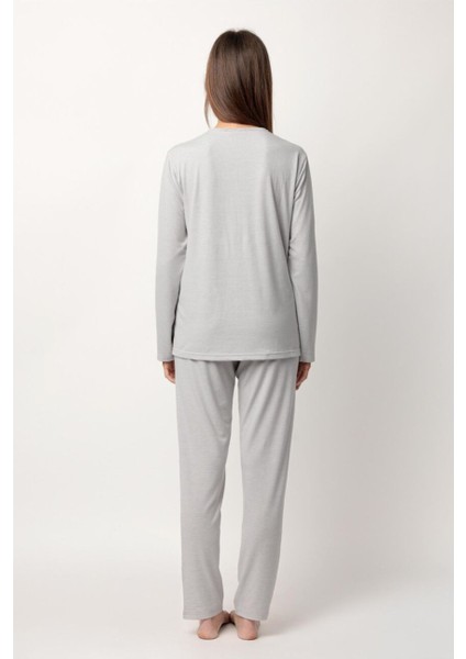63643 Gri Çizgili Pijama Takımı fırsatları