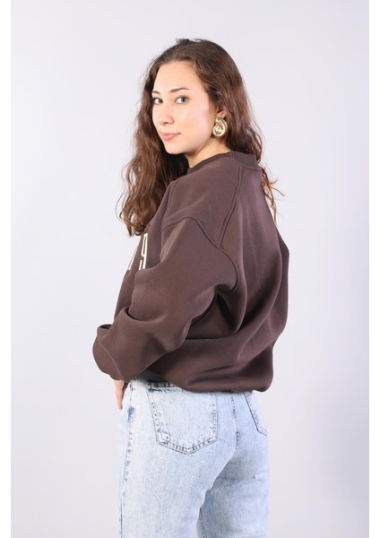 10417 New York 1979 Ayı Baskılı O Yaka Sweat modelleri