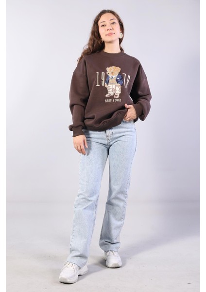 10417 New York 1979 Ayı Baskılı O Yaka Sweat fırsatları