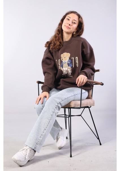 10417 New York 1979 Ayı Baskılı O Yaka Sweat indirimleri