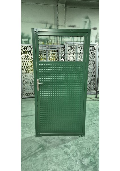 Bahçe Kapısı (-Panel Çit & Saç Kapı ) - 200CM Yüksekliği x 100 cm Eni