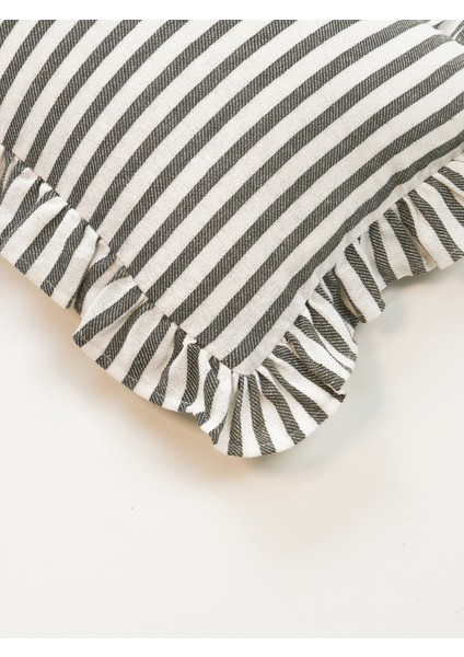 Bohem Çizgili Fırfırlı Dikdörtgen Kırlent Kılıfı - Gri fiyatları