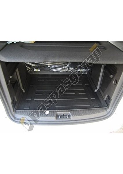 Ford Courier Koltuklu Van Bagaj Havuzu 2014-2023 Arası Su Geçirmez Kaliteyle