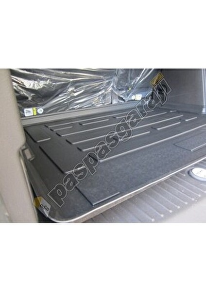 Ford Courier Koltuklu Van Bagaj Havuzu 2014-2023 Arası Su Geçirmez Kaliteyle