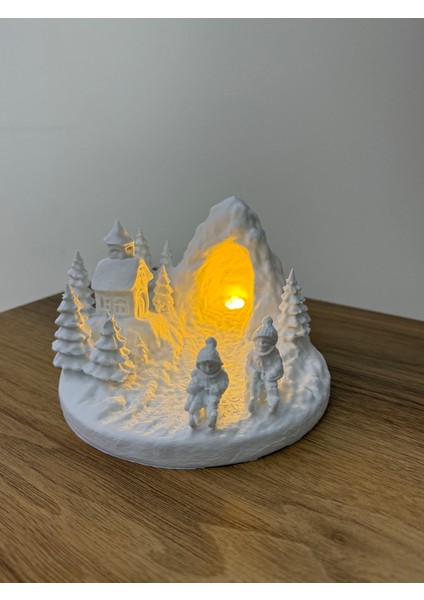 Işıklı Kış Köyü Dekoru – LED Işıklı Kar Temalı Masa Üstü Biblo (3d Tasarım)