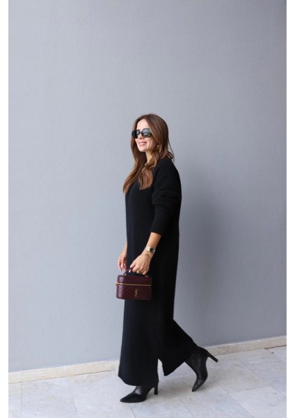 Siyah Yaka Detay Triko Elbise indirimleri