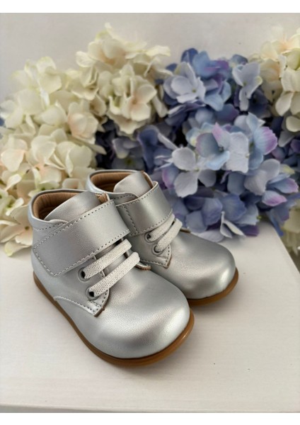 Minoo-Gümüş Kız Çocuk Ilk Adım Bot indirimleri