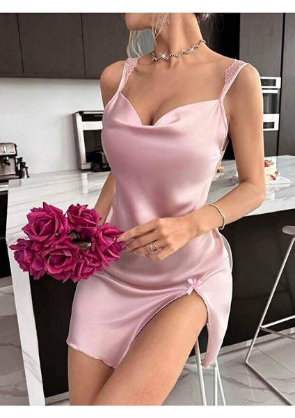 Degaje Yaka Dantel Askılı Saten Yırtmaçlı Fantazi Gecelik indirimleri