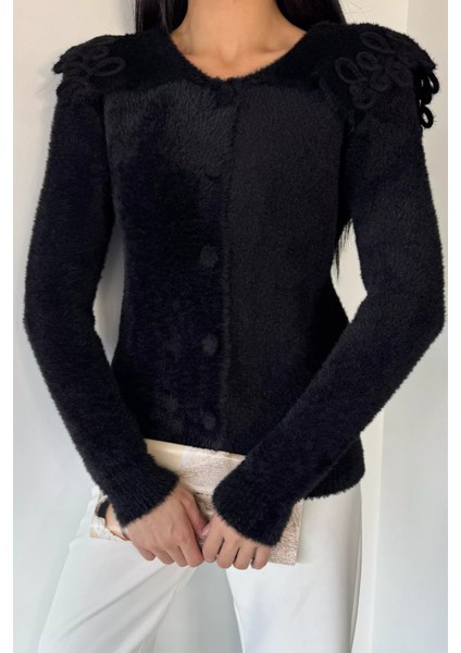 Kadın Yaka Detaylı Yumoş Iplik Triko Ceket P-00018854