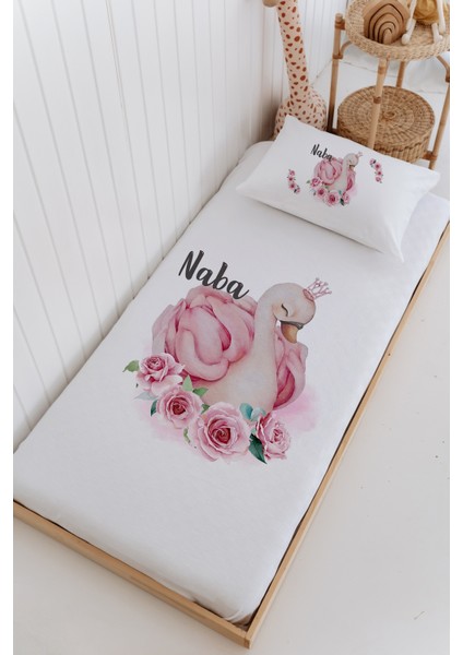 Isme Özel %100 Pamuk Bebek ve Çocuk Tek Kişilik 165 x 225 cm Pike Takımı-Kuğu