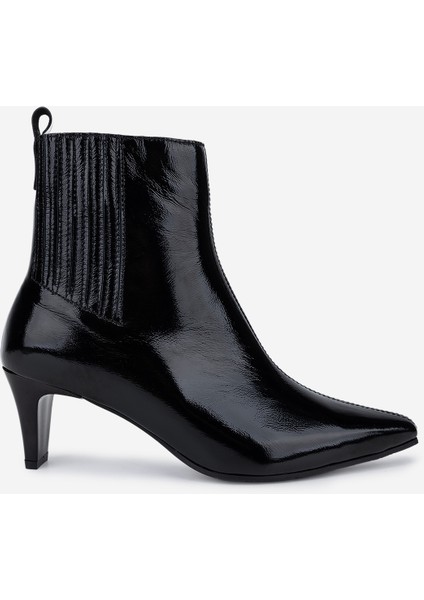 Kadın Hakiki Deri Siyah Rugan Topuklu Bot 33 16505 Bn Bot SK25-26 Sıyah Rugan