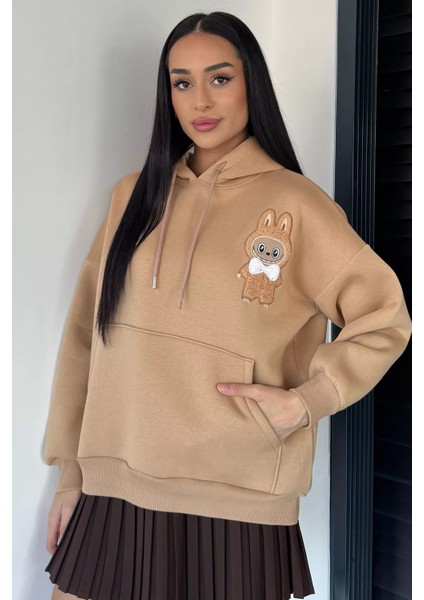 Kadın Kapüşonlu Şardonlu Kanguru Cepli Sweatshirt P-00018841
