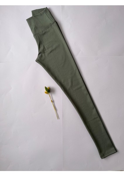 Kadın Spor Tayt Pedli Crop Büstiyer Kalın Askılı Fitilli Dalgıç Alt Üst Takım 2 'li Kota Yeşil Renk modelleri