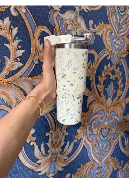 The Iceflow Flip Straw Pipetli Termos Bardak 0.89 modelleri