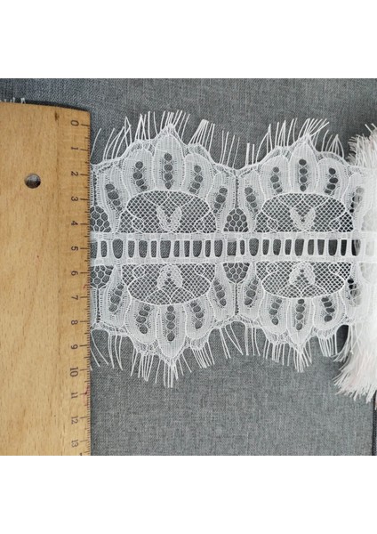Sakallı Dantel (Kod A020) Eni 11 cm Boy 1 Adet 3 Metre Beyaz