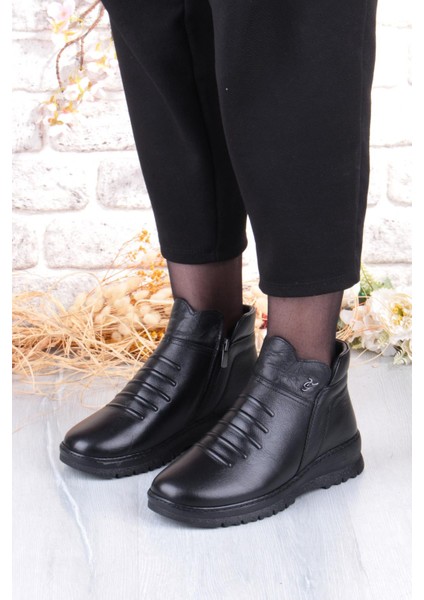 B001 Rahat Esnek Kaymaz Taban Yumuşak Hakiki Deri Kadın Bot fiyatları