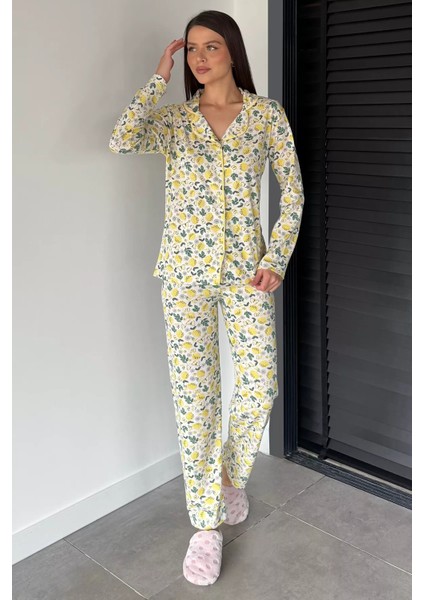 Kadın Ön Düğmeli Desenli Uzun Kol Pijama Takımı P-00018724