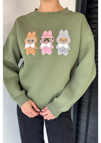 Kadın Bisiklet Yaka Ön Nakışlı Şardonlu Sweatshirt P-00018838 modelleri