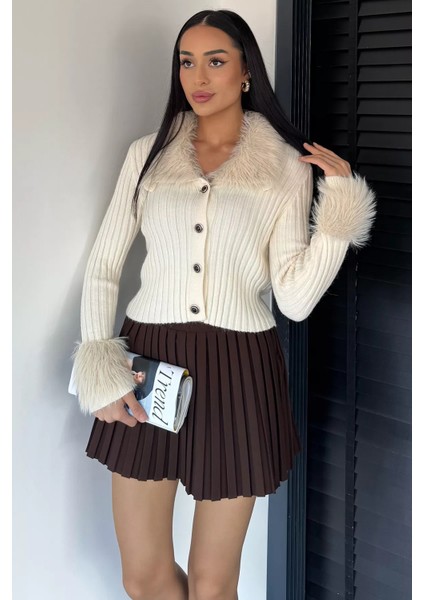 Kadın Yaka ve Bilek Peluşlu Triko Hırka P-00018843