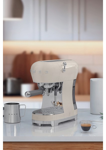 ECF02CREU Krem Espresso Kahve Makinesi fiyatları