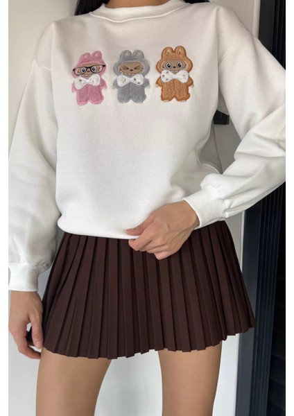 Kadın Bisiklet Yaka Ön Nakışlı Şardonlu Sweatshirt P-00018838