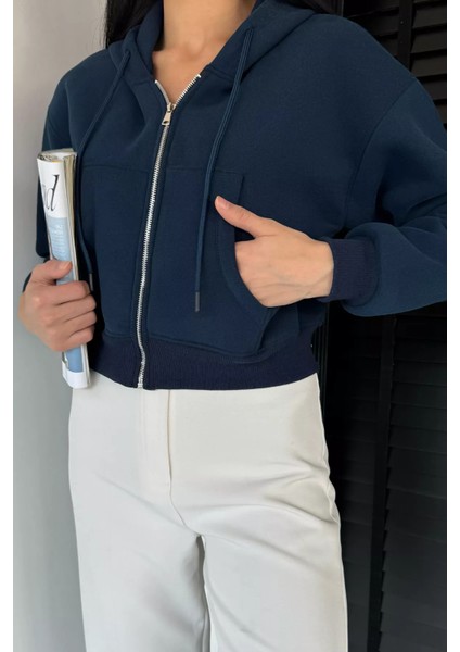 Kadın Kapüşonlu Şardonlu Ön Fermuarlı Crop Top Sweatshirt P-00018833 modelleri