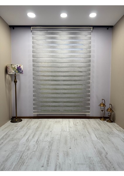 Gri Işık Geçirmez Zebra Stor Perde - Karartma Özellikli, Yüksek Kalite Kumaş