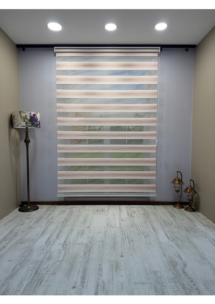 Geniş Piliseli Zebra Stor Perde - Pudra ve Pembe Renk Geçişli