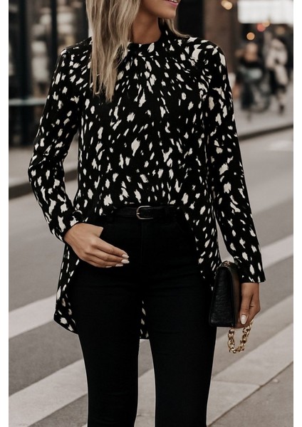 Kadın Uzun Kollu Yarı Balıkçı Yaka Desenli Dokuma Bluz