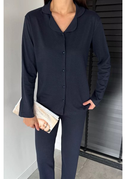 Kadın Ön Düğmeli Uzun Kol Pijama Takımı P-00018717