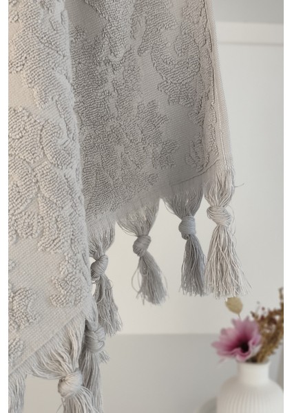 Gri Renk Otantik Saçaklı El Havlusu 50X85 cm - %100 Pamuk - Yumuşak ve Su Emici fiyatları