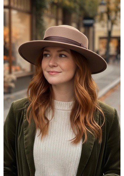Kadın Yuvarlak Kenarlı Vizon Fötr Şapka modelleri