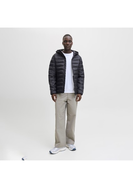 Jack&jones Bradley Light Puffer Hood Erkek Siyah Kapüşonlu Mont modelleri