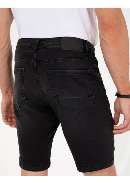 Erkek Siyah Slim Fit Jean Şort 50251534-VR046