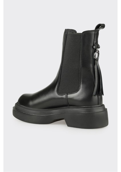 Siyah Deri Kadın Günlük Bot modelleri