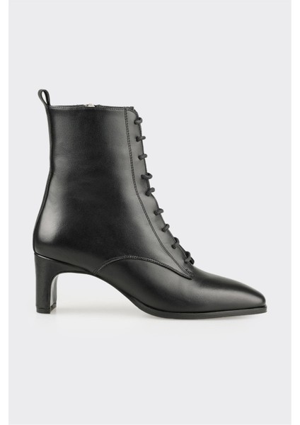 Siyah Deri Kadın Klasik Bot