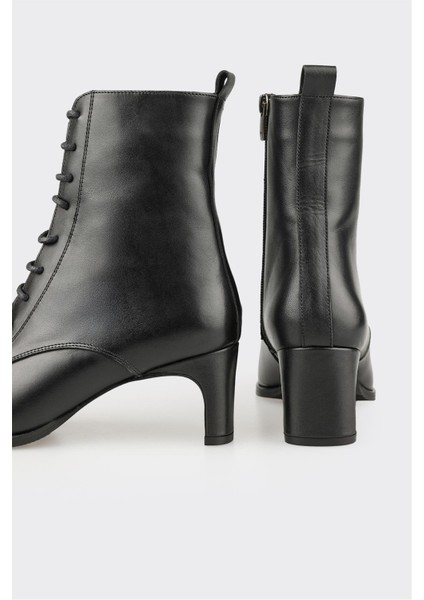 Siyah Deri Kadın Klasik Bot fırsatları