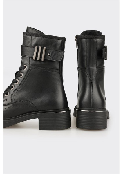 Siyah Deri Kadın Günlük Bot fırsatları