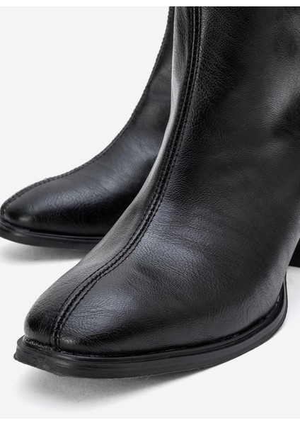 Sade Streçli Küt Burunlu Bot SİYAH CİLT modelleri