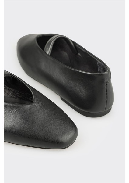 Siyah Deri Kadın Günlük Ayakkabı indirimleri