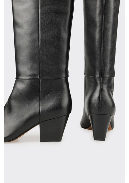 Siyah Deri Kadın Çizme fırsatları