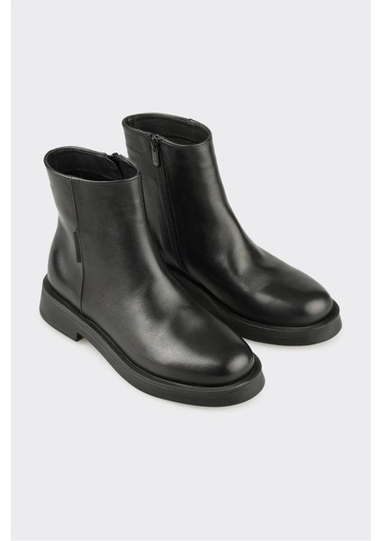 Siyah Deri Kadın Günlük Bot fiyatları