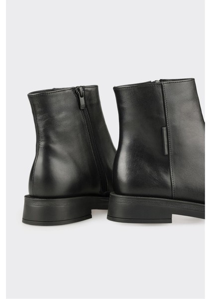 Siyah Deri Kadın Günlük Bot fırsatları